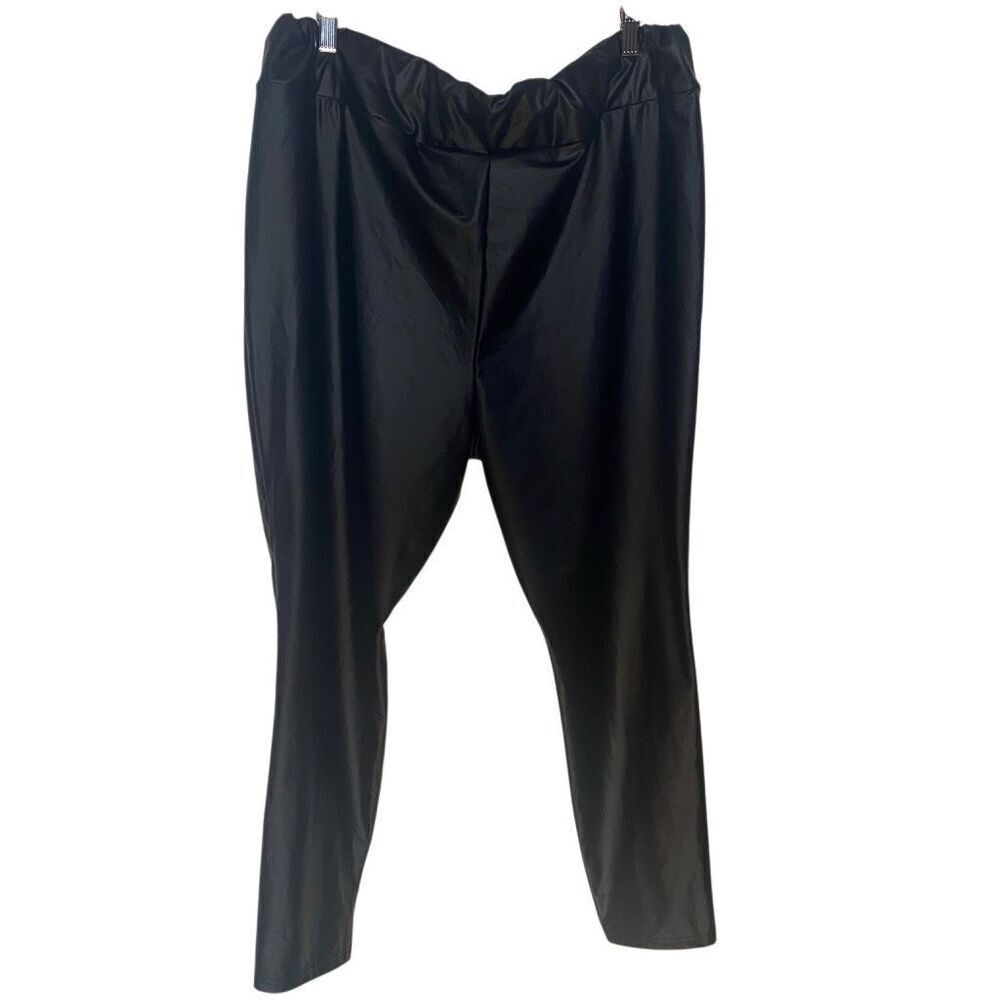 Bloomchic size 22/24 black faux leather pants
